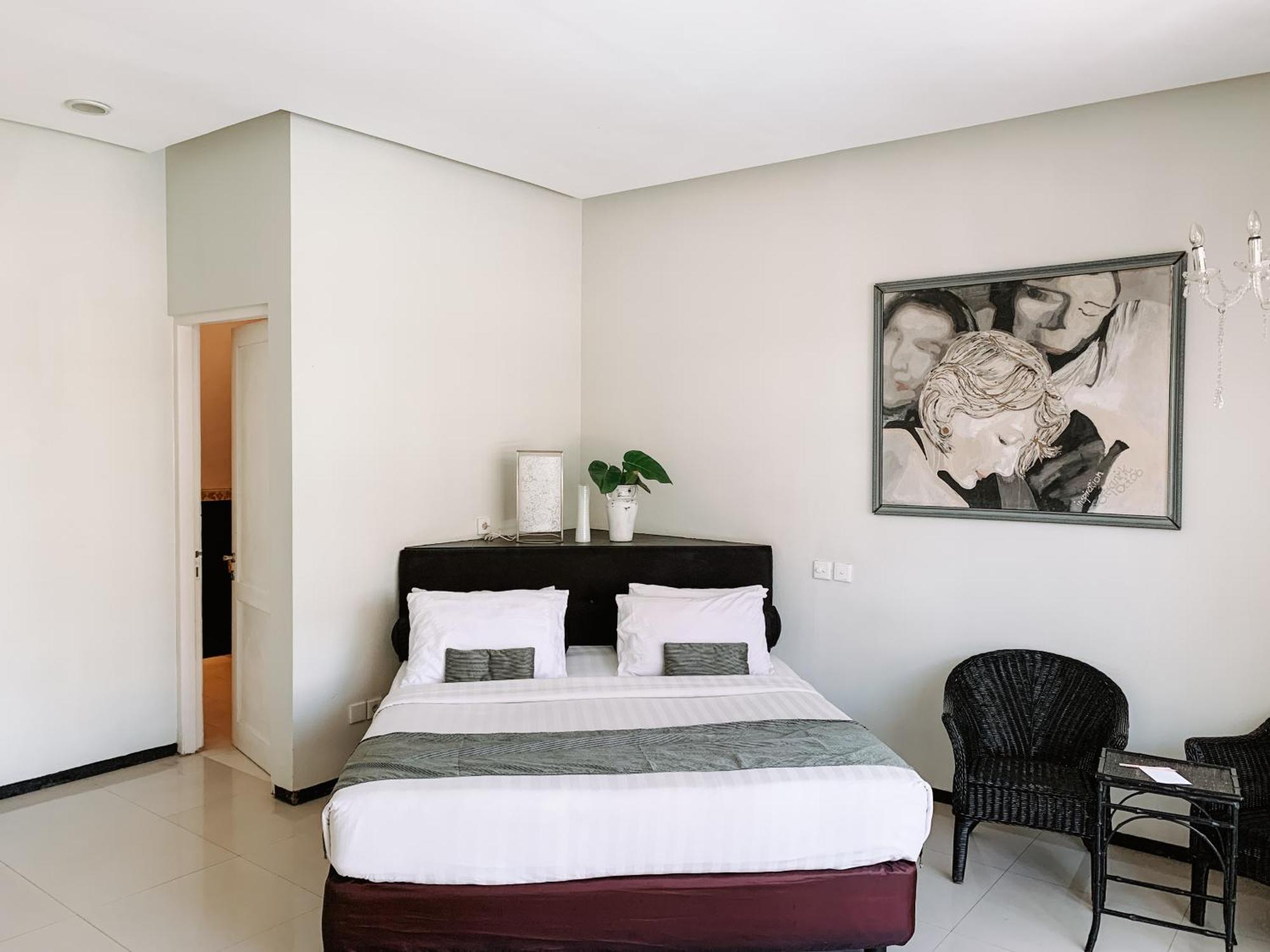 מלון סמיניאק Casa Artista By Kresna Hospitality מראה חיצוני תמונה